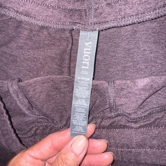 VUORI Performance Joggers - Picture 6 of 8